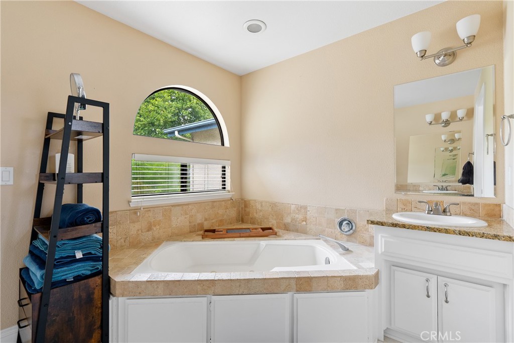 9379 Musselman #B, Atascadero, CA 93422