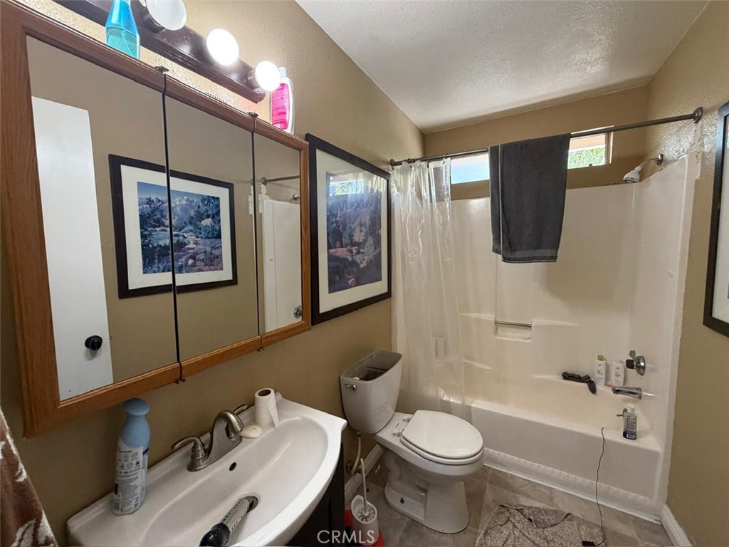 2628 Saddle Back, Paso Robles, CA 93446