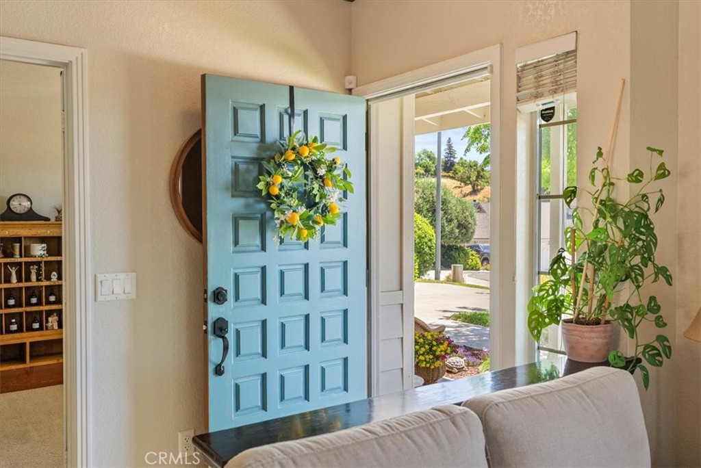207 Navajo St, Paso Robles, CA 93446