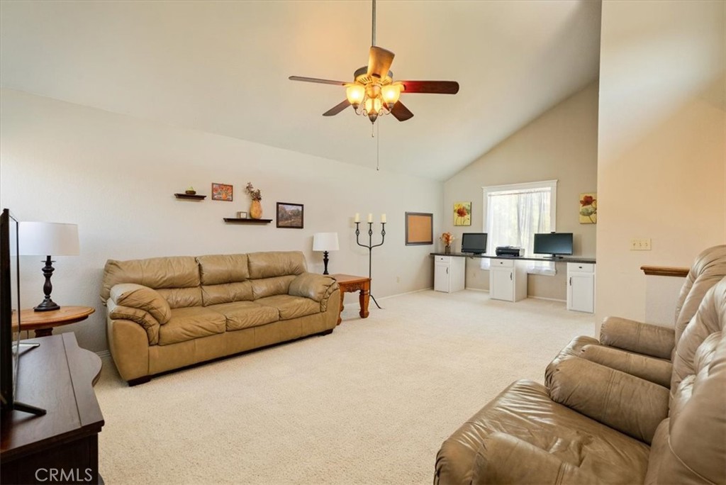 207 Navajo St, Paso Robles, CA 93446