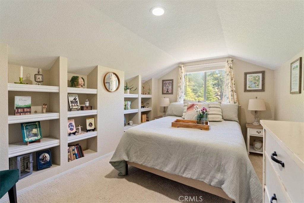 207 Navajo St, Paso Robles, CA 93446
