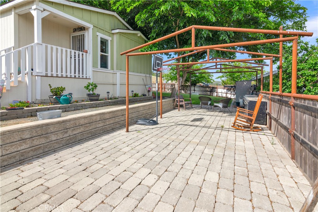 5005 E Highway 41, Templeton, CA 93465