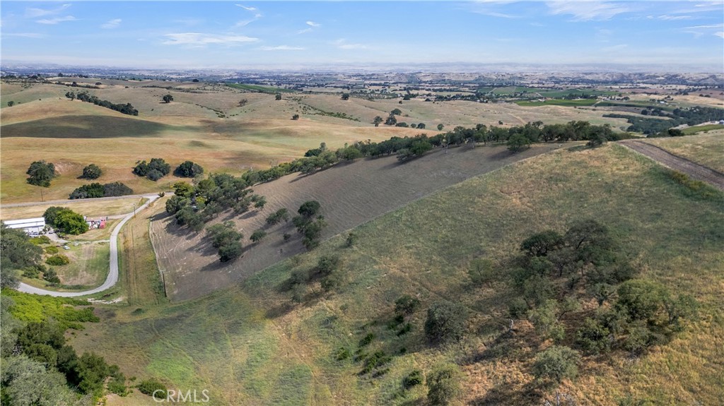 5005 E Highway 41, Templeton, CA 93465