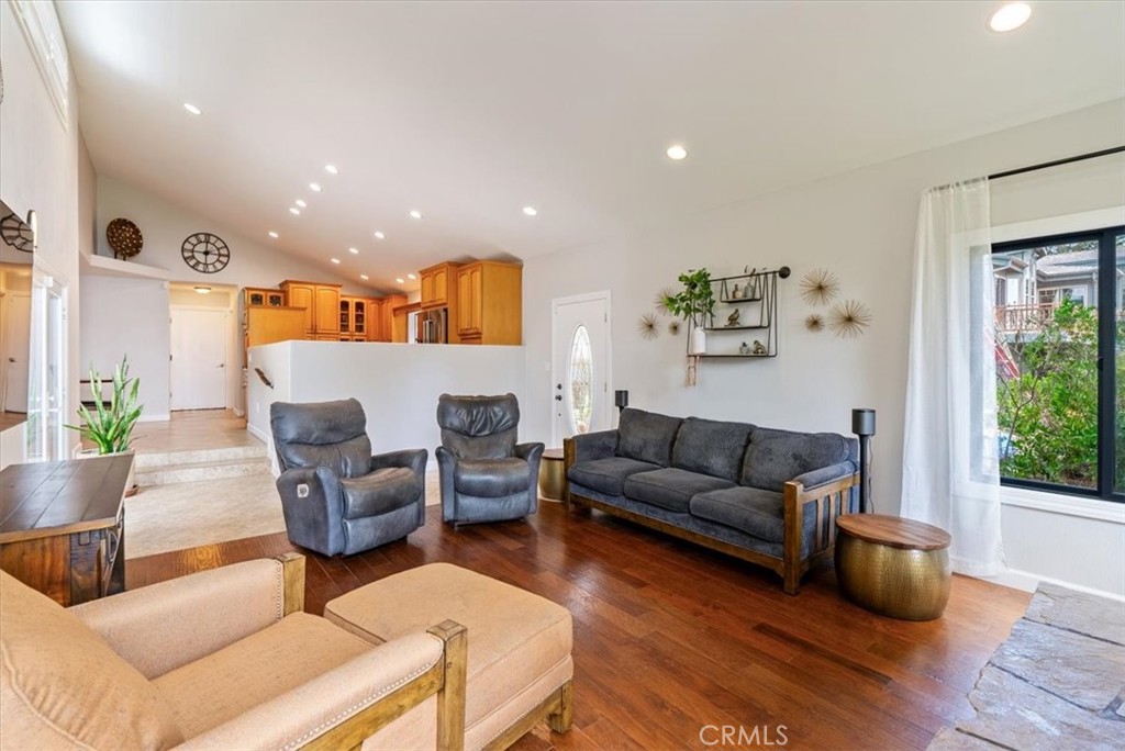 676 Canterbury, Cambria, CA 93428