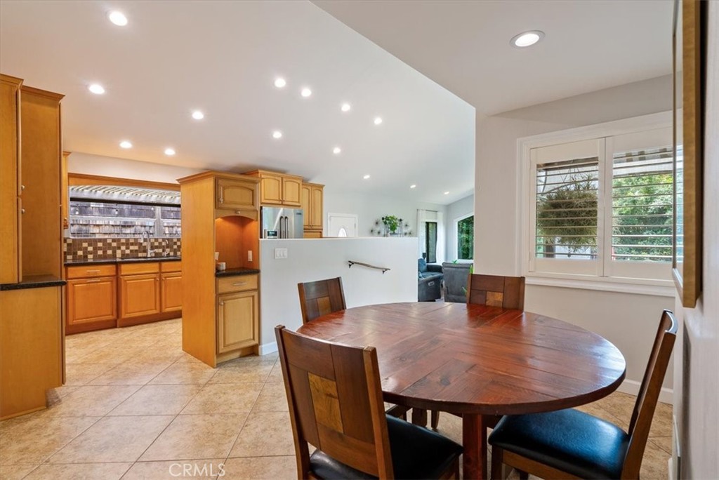 676 Canterbury, Cambria, CA 93428