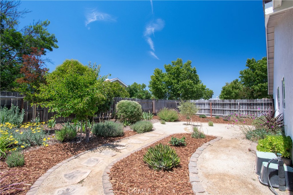 1902 Mesa Rd, Paso Robles, CA 93446