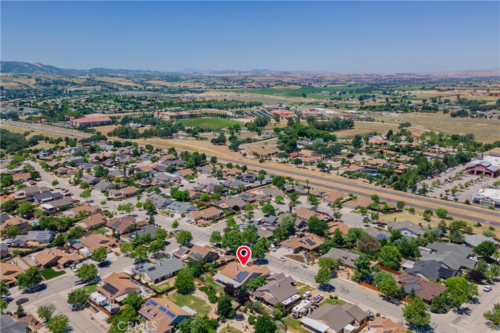 1902 Mesa Rd, Paso Robles, CA 93446