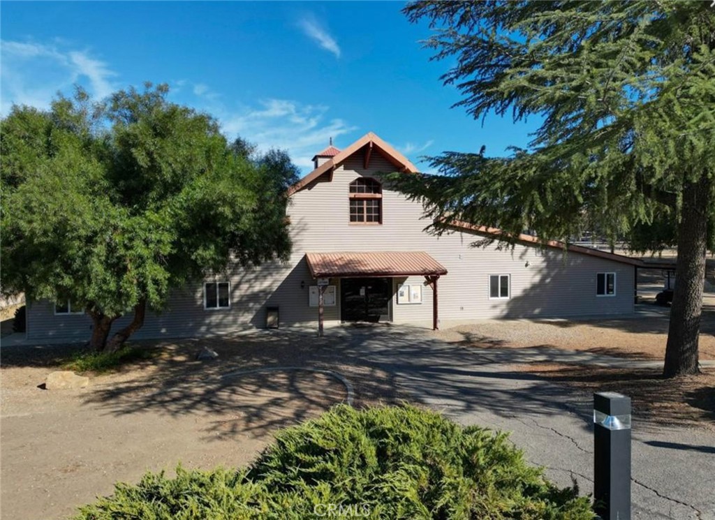 2861 Old Wrangler Ln, Paso Robles, CA 93446
