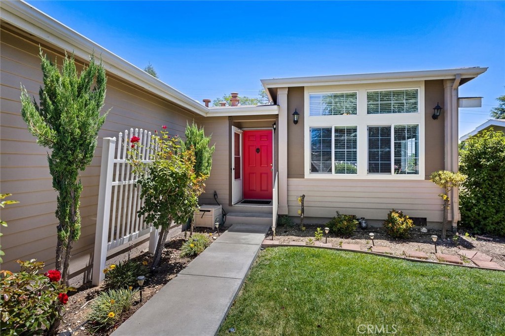 372 Lark Dr, Paso Robles, CA 93446