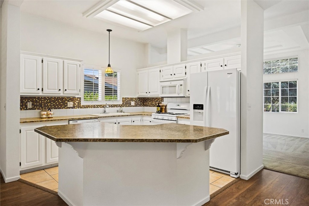 372 Lark Dr, Paso Robles, CA 93446