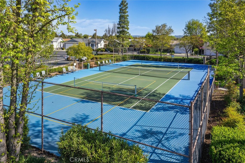 372 Lark Dr, Paso Robles, CA 93446