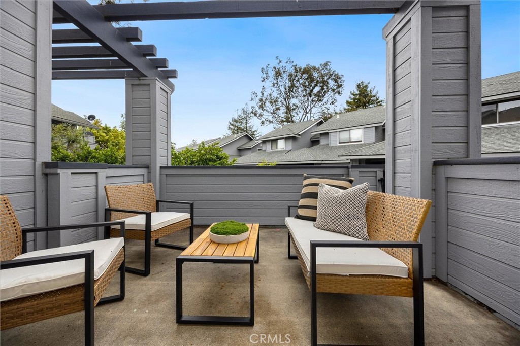 2221 King Court #40, San Luis Obispo, CA 93401