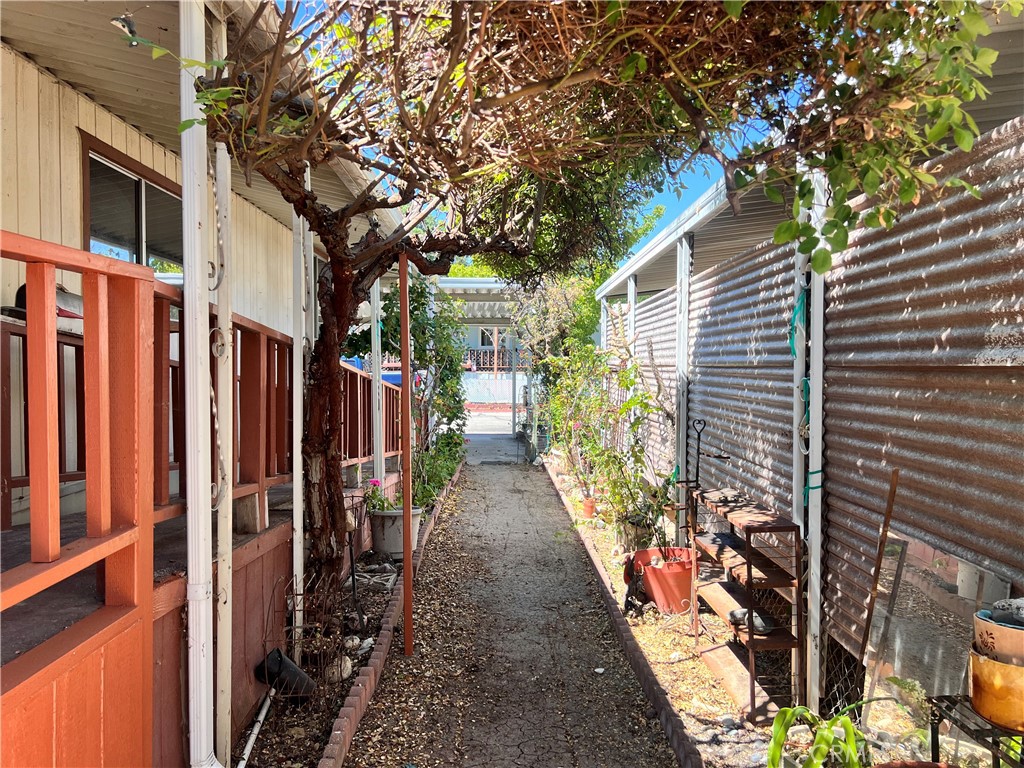 117 Via Robles, Paso Robles, CA 93446
