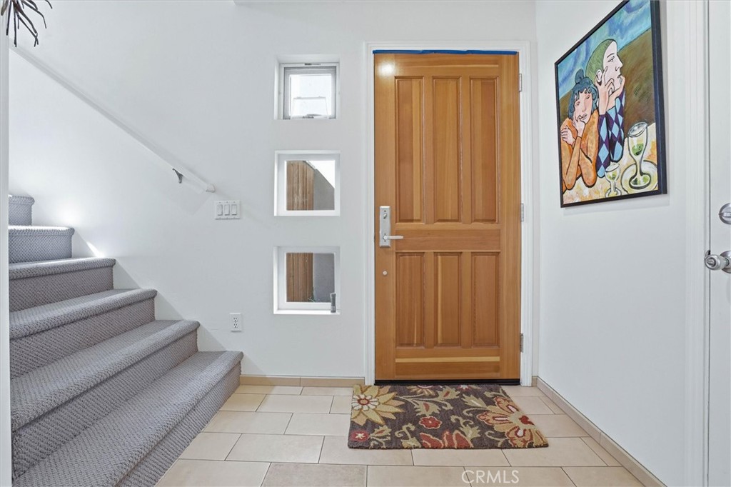 1216 Southwood Dr, San Luis Obispo, CA 93401