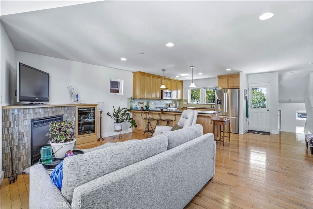 1216 Southwood Dr, San Luis Obispo, CA 93401