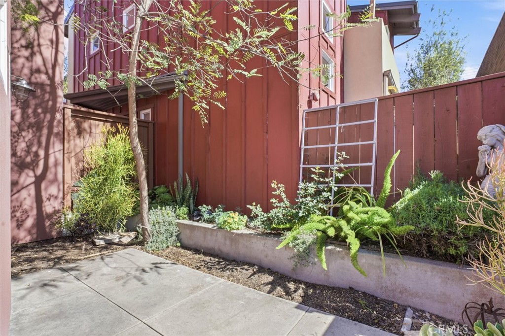 1216 Southwood Dr, San Luis Obispo, CA 93401