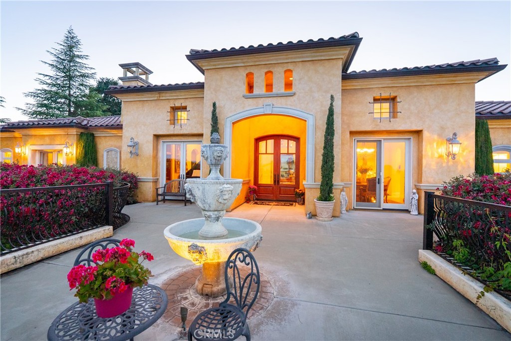 2035 Rancho Caro, Templeton, CA 93465