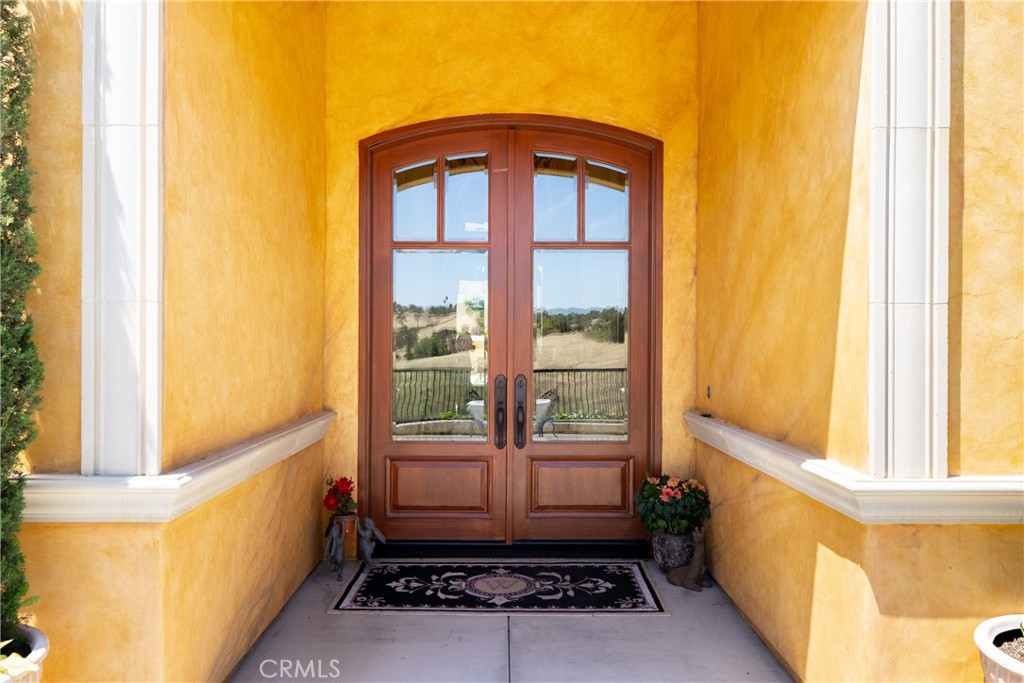 2035 Rancho Caro, Templeton, CA 93465