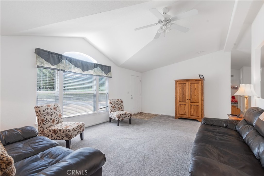 2726 Bridle Trail Ln, Paso Robles, CA 93446