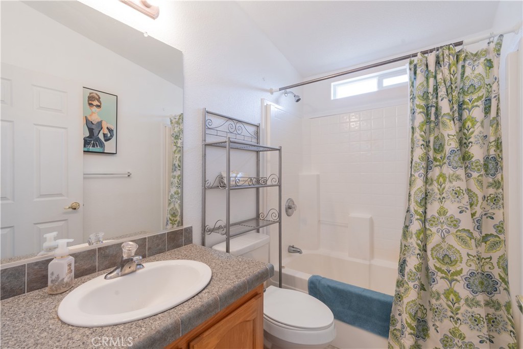 2726 Bridle Trail Ln, Paso Robles, CA 93446