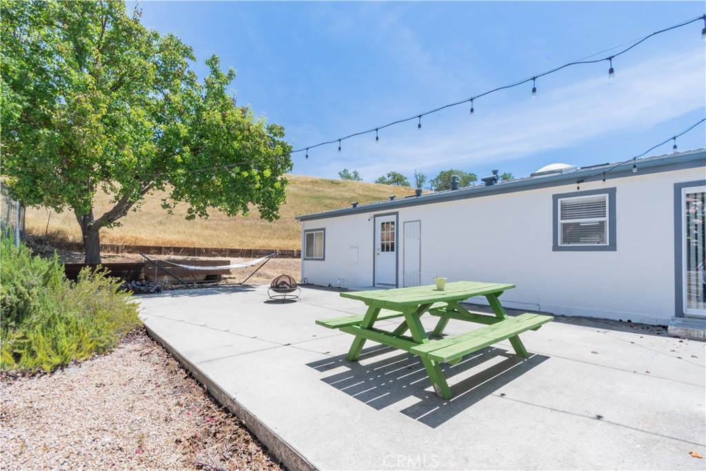 2726 Bridle Trail Ln, Paso Robles, CA 93446