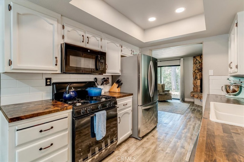 12 Green Ct, Paso Robles, CA 93446