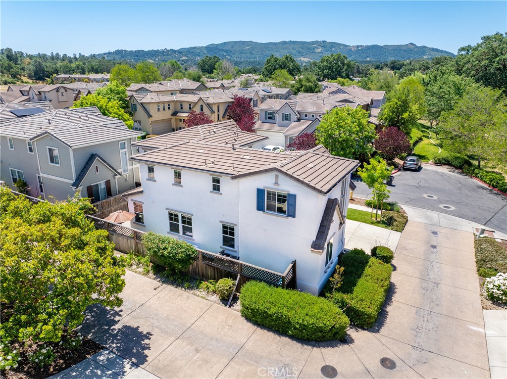 11707 Sinnard Ln, Atascadero, CA 93422