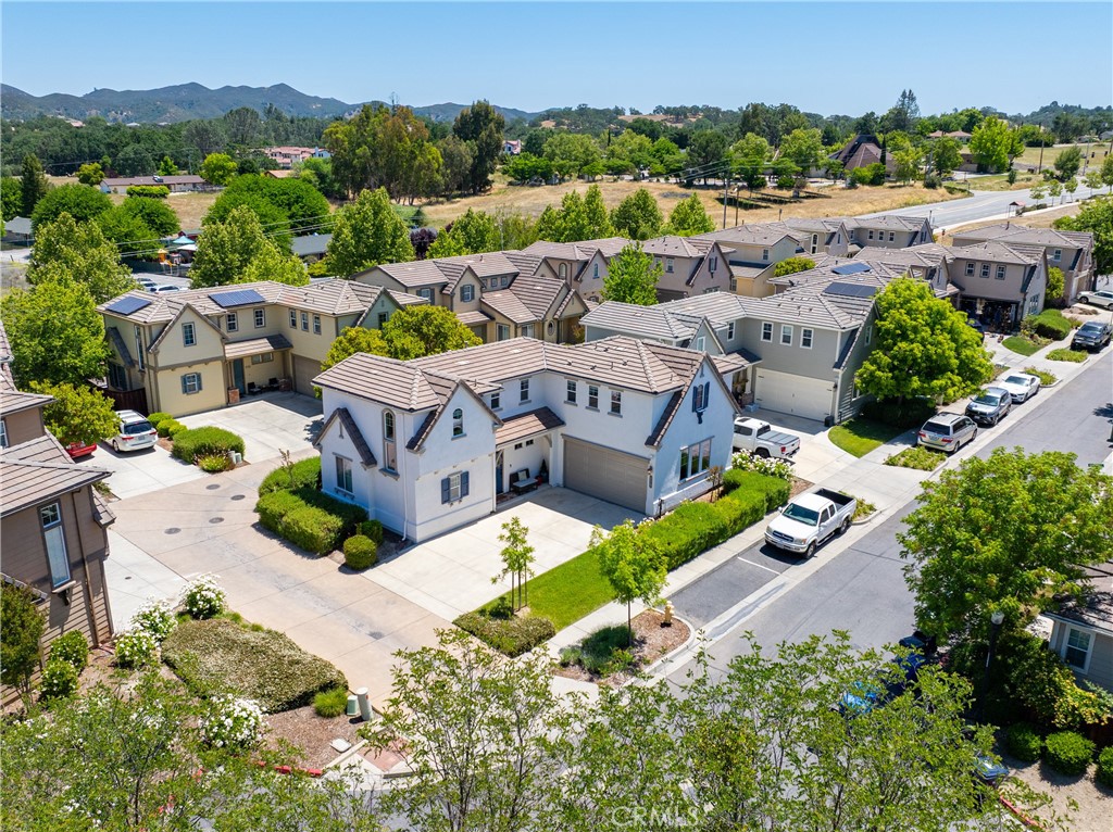 11707 Sinnard Ln, Atascadero, CA 93422