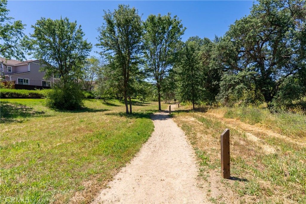 11707 Sinnard Ln, Atascadero, CA 93422
