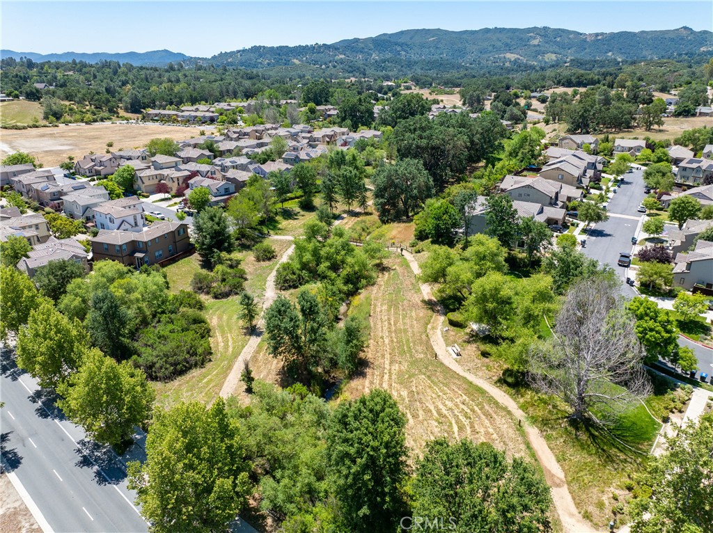 11707 Sinnard Ln, Atascadero, CA 93422