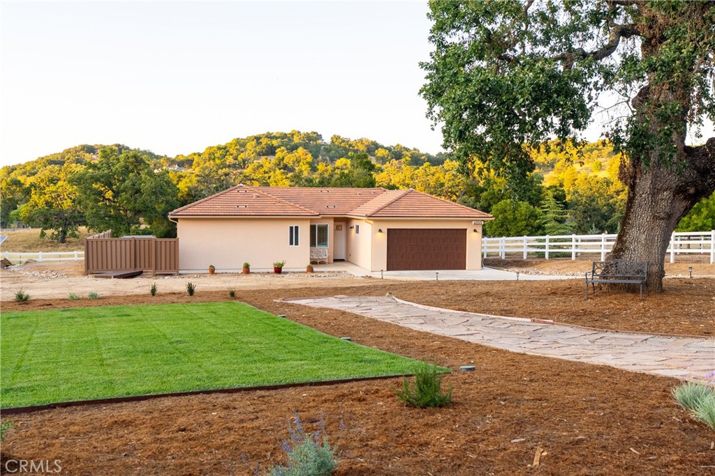 6205 San Gabriel Rd, Atascadero, CA 93422