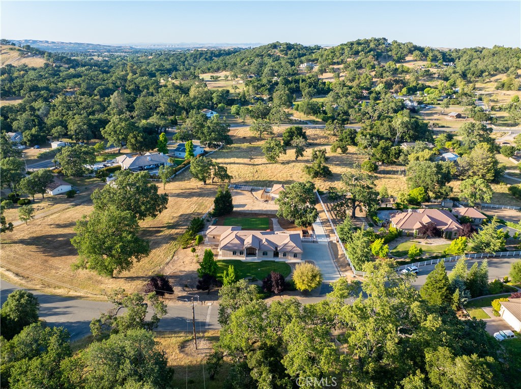 6205 San Gabriel Rd, Atascadero, CA 93422