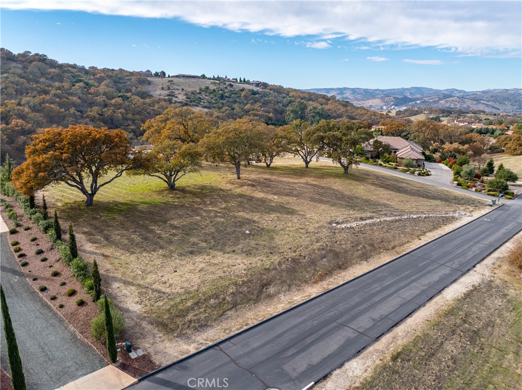 2725 Warm Springs, Templeton, CA 93465