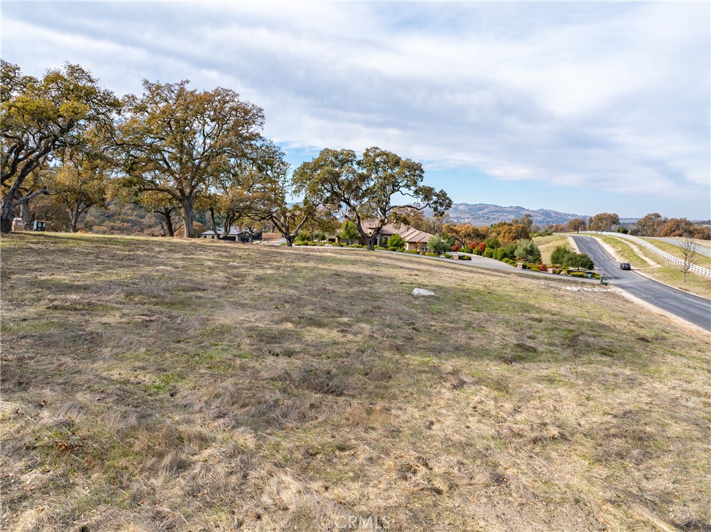 2725 Warm Springs, Templeton, CA 93465