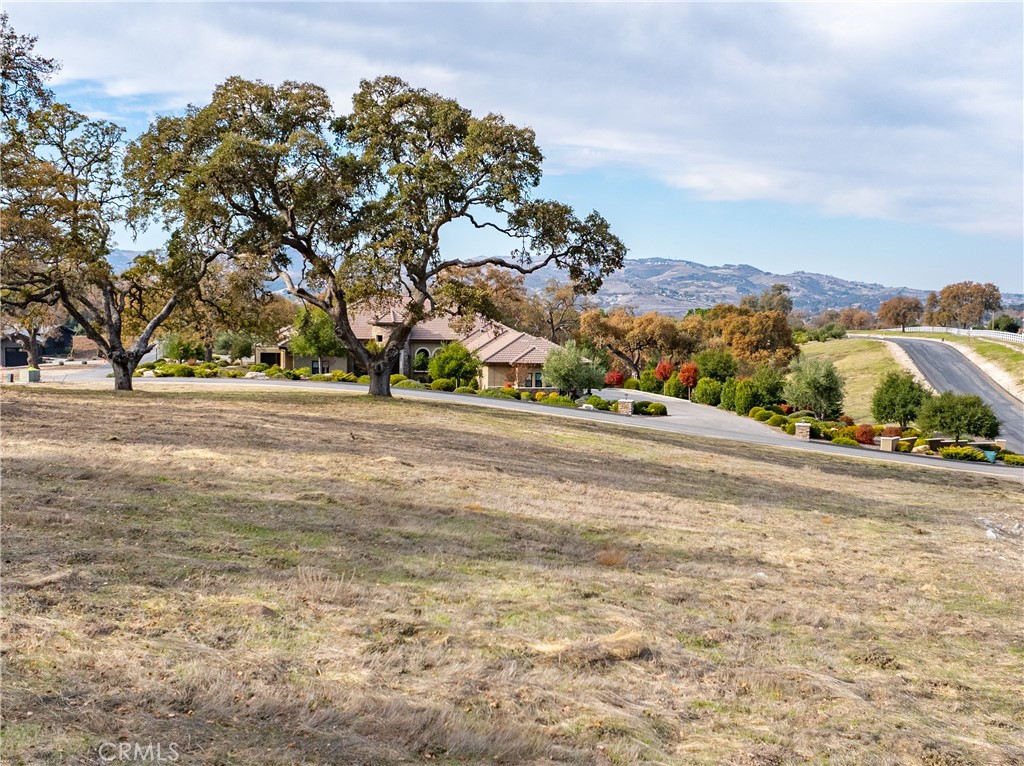 2725 Warm Springs, Templeton, CA 93465