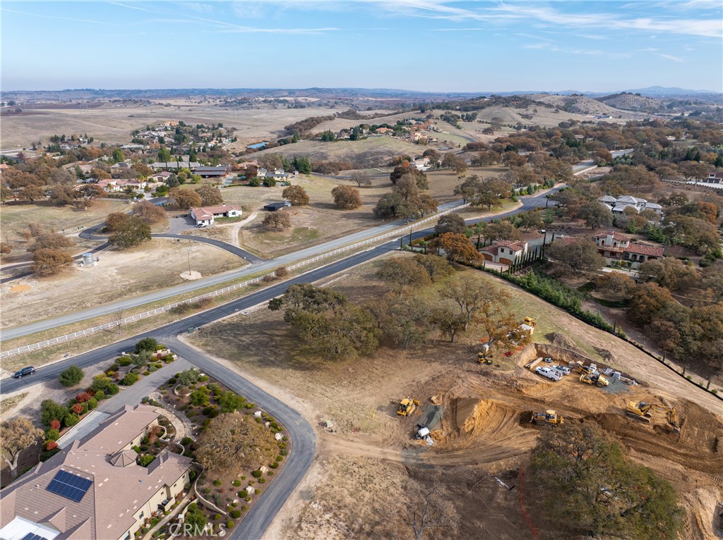2725 Warm Springs, Templeton, CA 93465