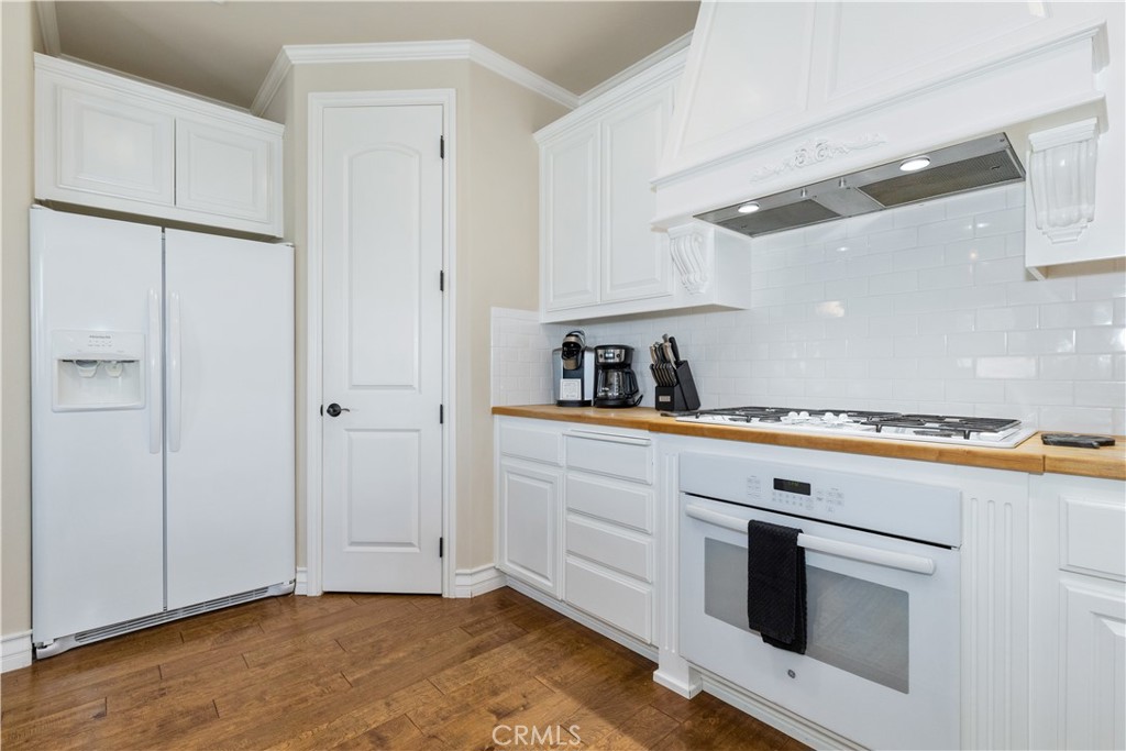 669 Red Cloud Rd, Paso Robles, CA 93446