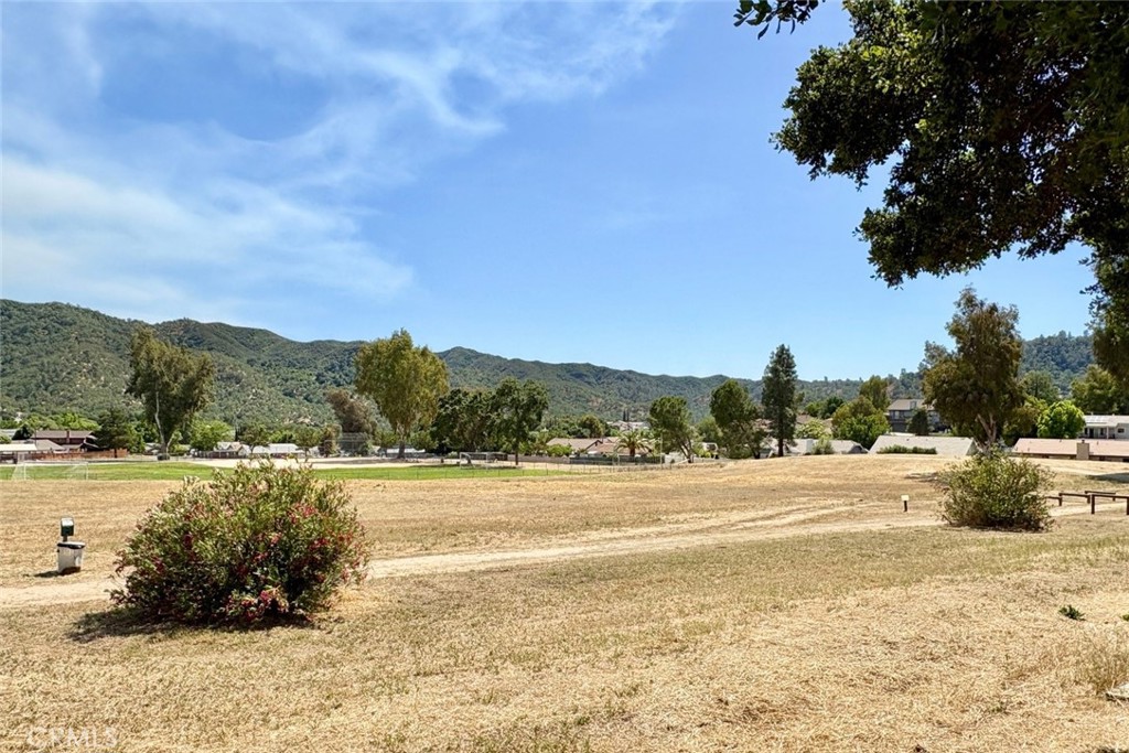4755 Egret Ln, Paso Robles, CA 93446