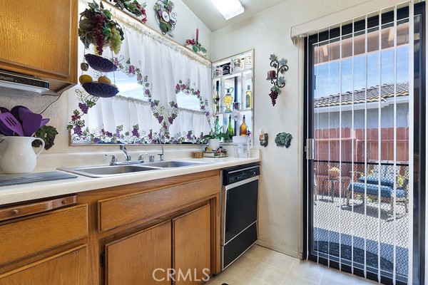 1318 Oleander Ln, Paso Robles, CA 93446