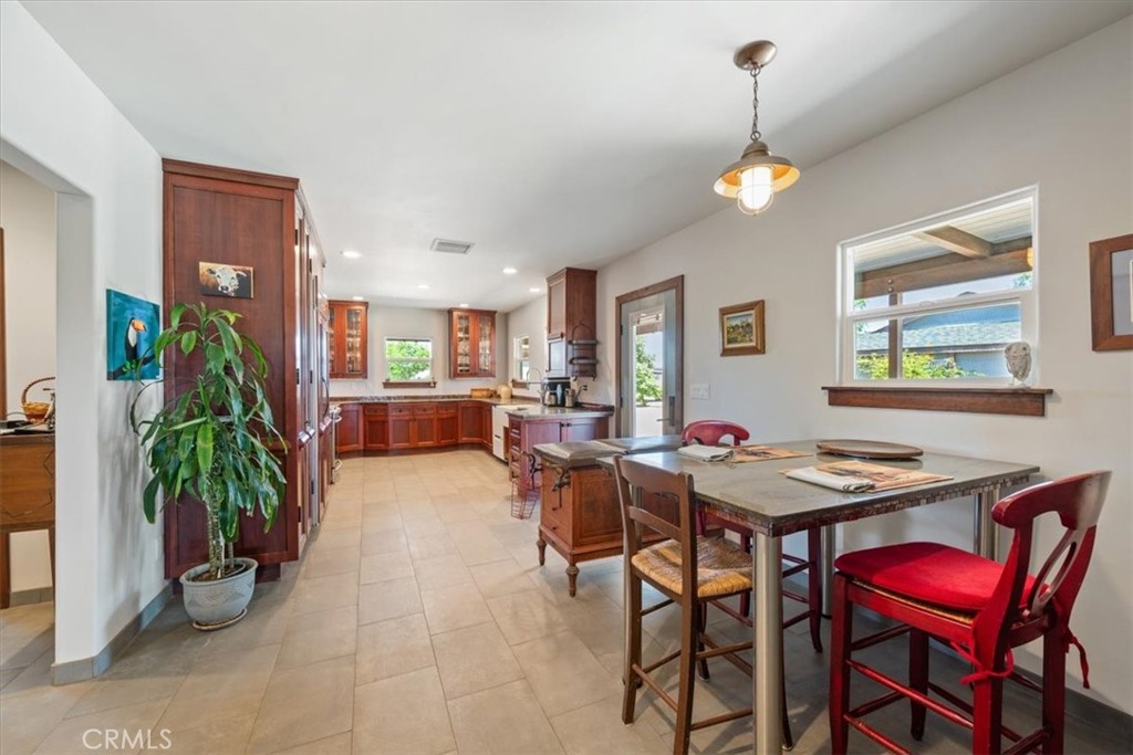 7865 Airport, Paso Robles, CA 93446