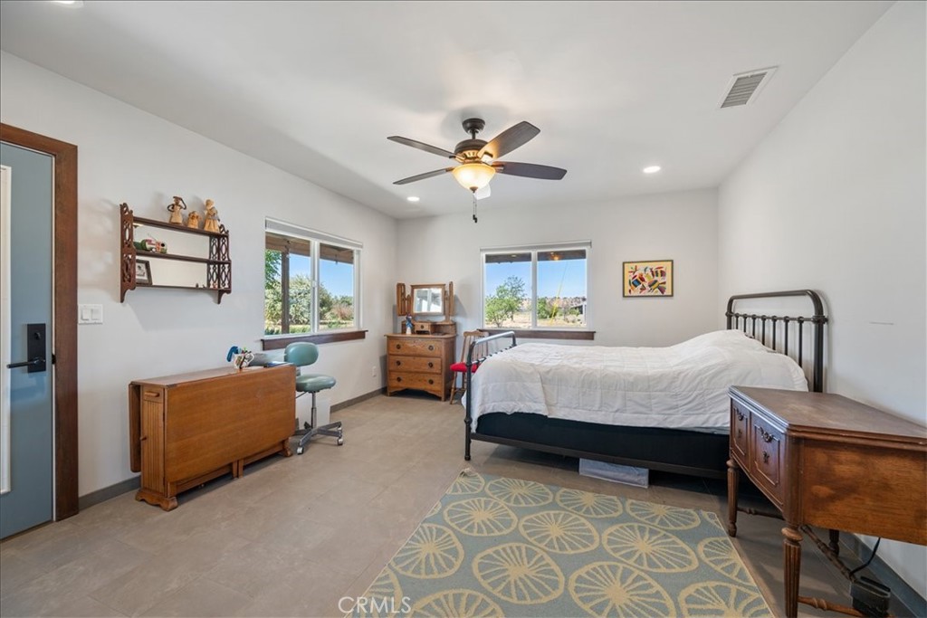 7865 Airport, Paso Robles, CA 93446