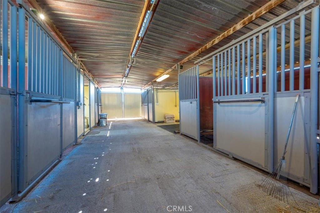 7865 Airport, Paso Robles, CA 93446