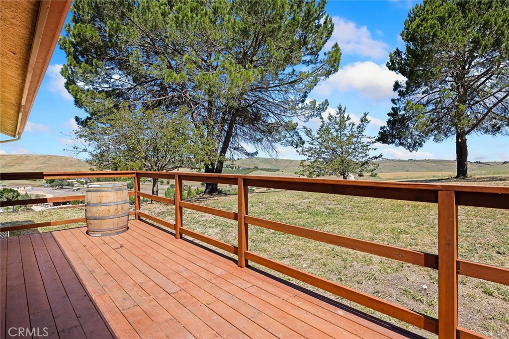 6998 Kingsbury Road, Templeton, CA 93465