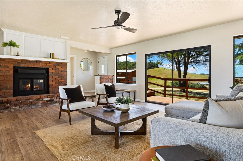 6998 Kingsbury Road, Templeton, CA 93465