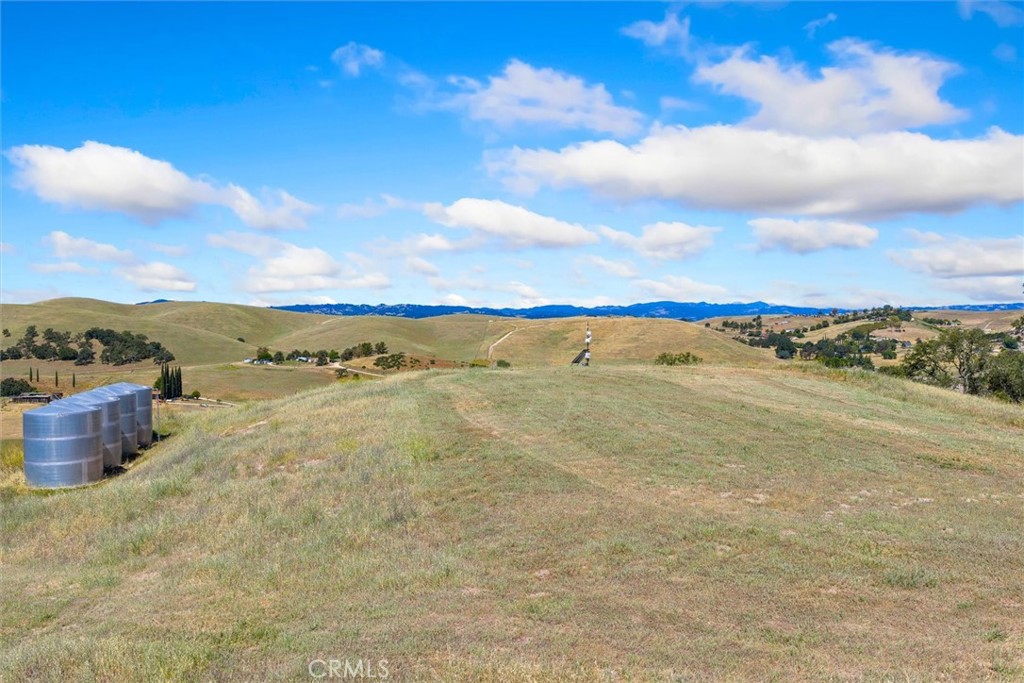 6998 Kingsbury Road, Templeton, CA 93465