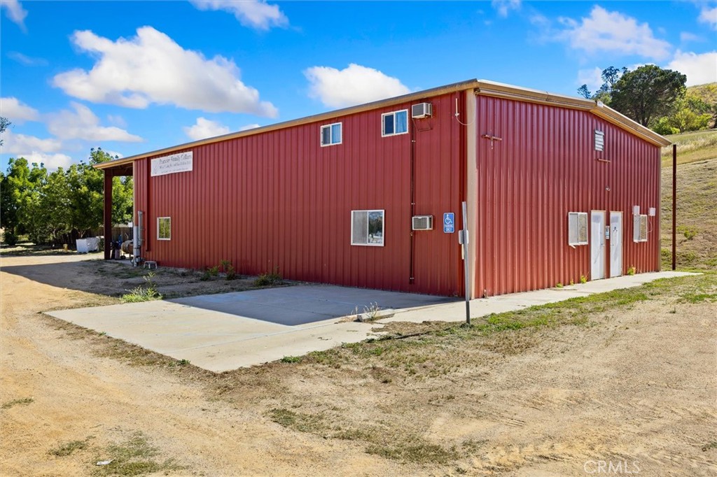 6998 Kingsbury Road, Templeton, CA 93465