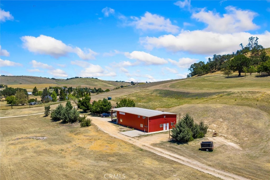 6998 Kingsbury Road, Templeton, CA 93465