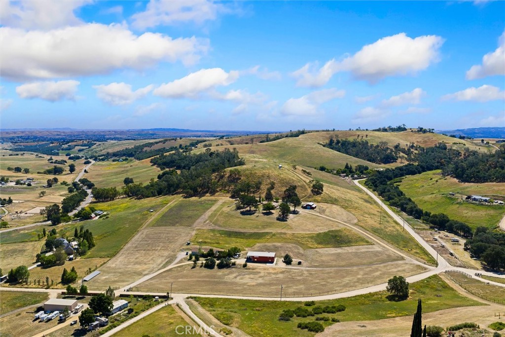 6998 Kingsbury Road, Templeton, CA 93465
