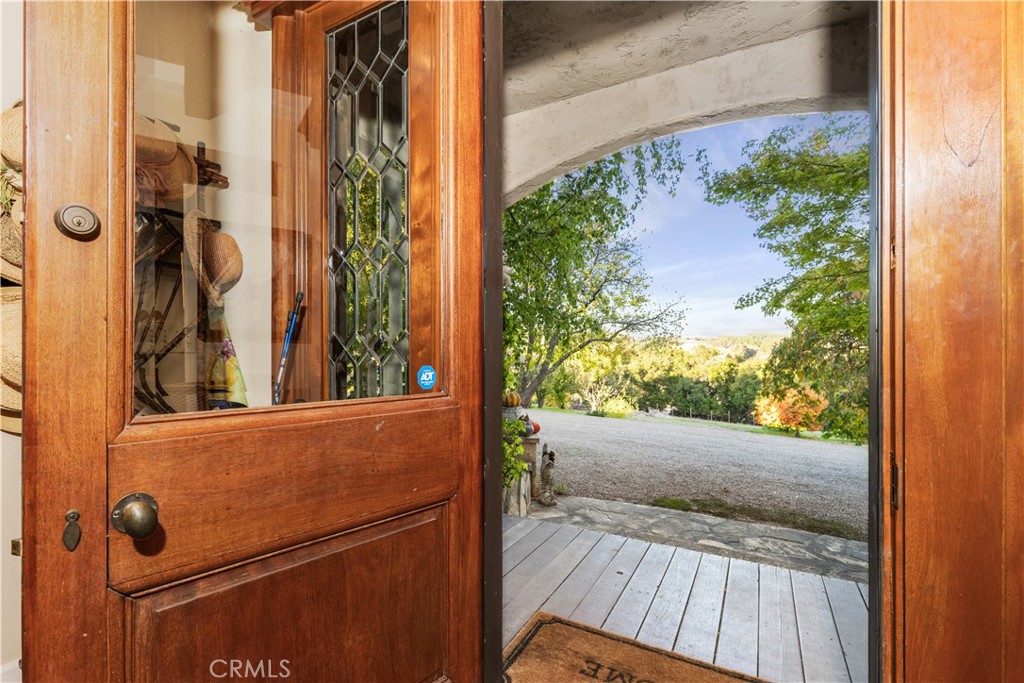 5415 Fairhills, Paso Robles, CA 93446