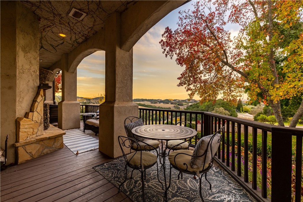 5415 Fairhills, Paso Robles, CA 93446